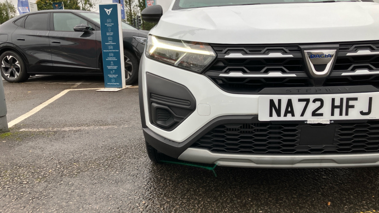 Dacia Sandero Stepway 1.0 TCe Essential 5dr Bi Fuel Hatchback